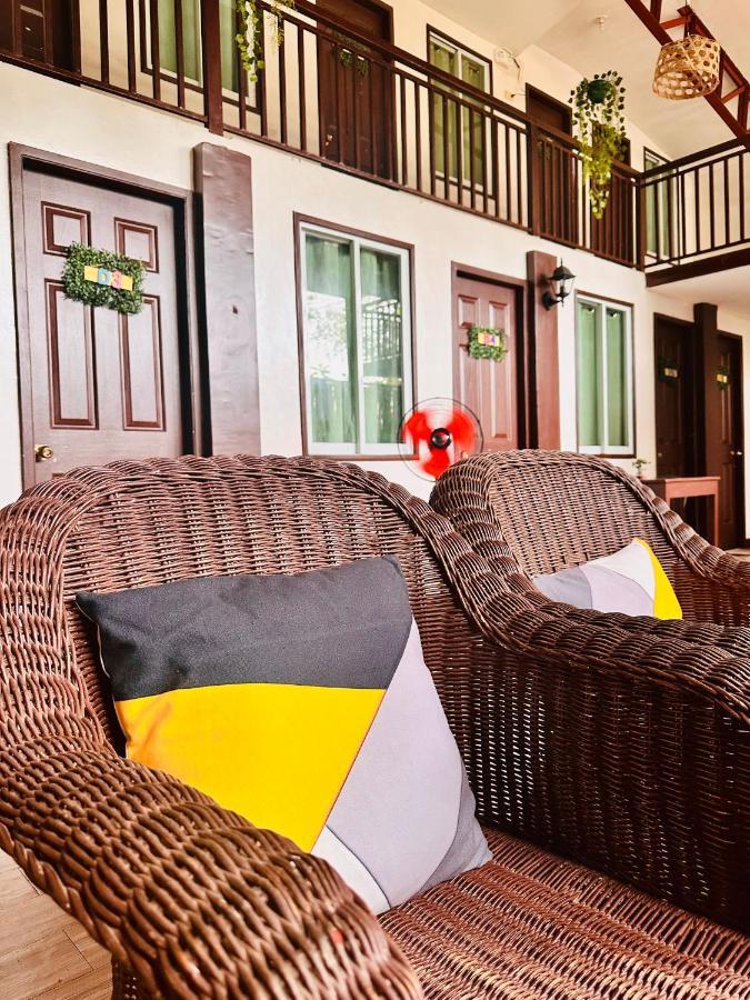 Close To The Airport, City Center, Accessible - Amancio'S New Extension Puerto Princesa Exteriör bild