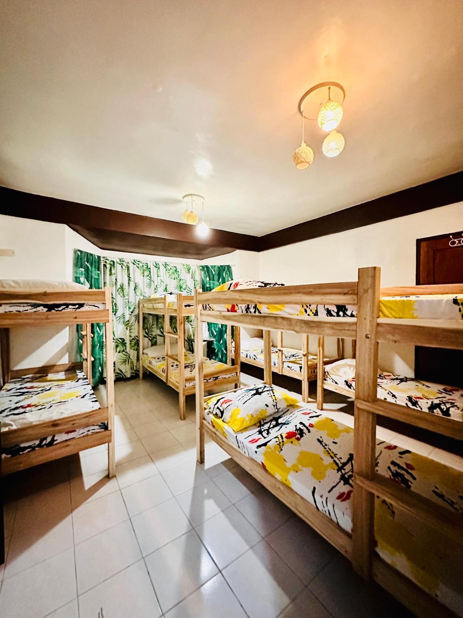 Close To The Airport, City Center, Accessible - Amancio'S New Extension Puerto Princesa Exteriör bild