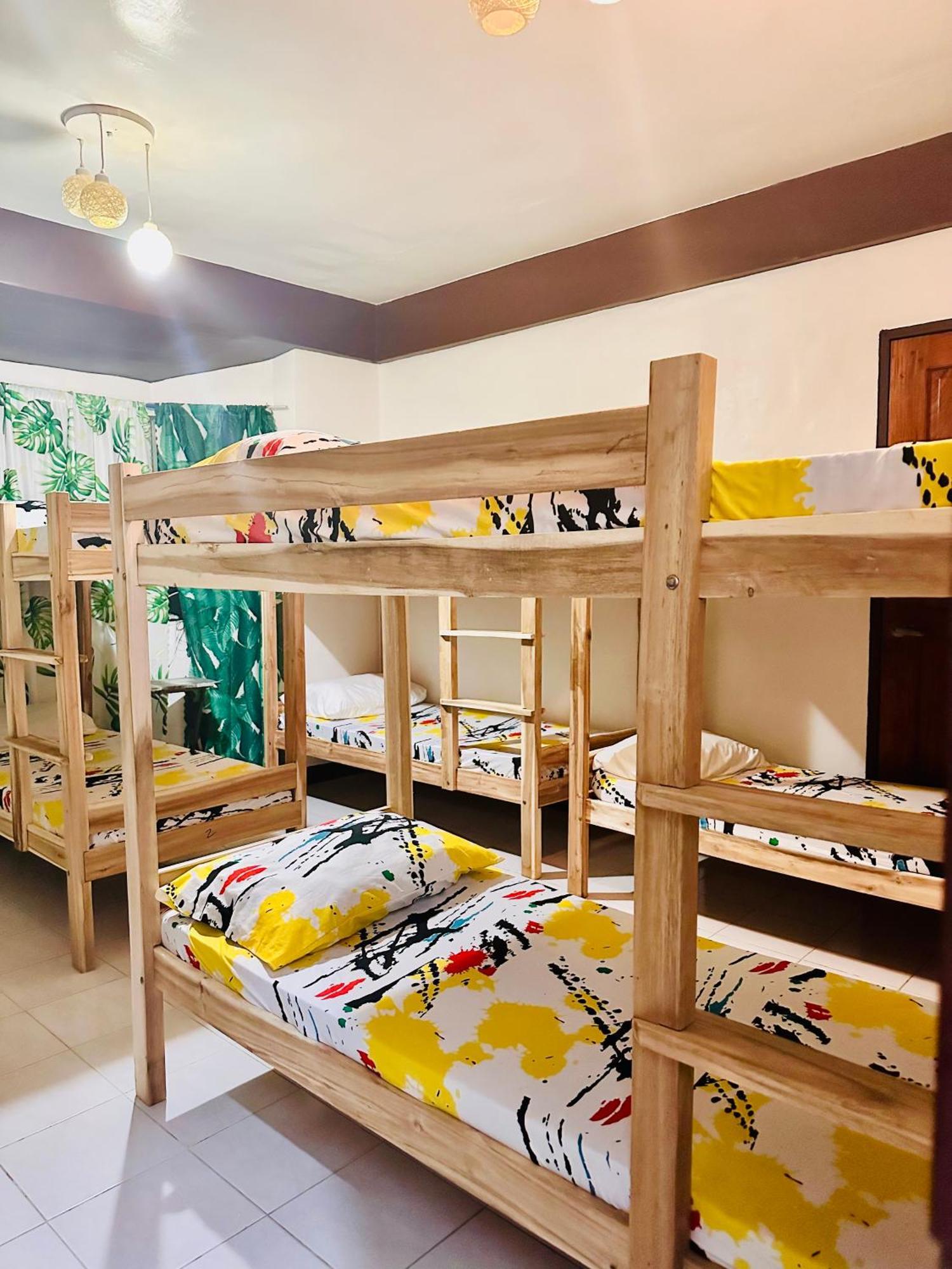Close To The Airport, City Center, Accessible - Amancio'S New Extension Puerto Princesa Exteriör bild